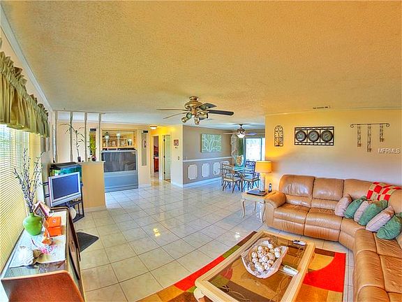 4th image of 1352 Skylark Ct