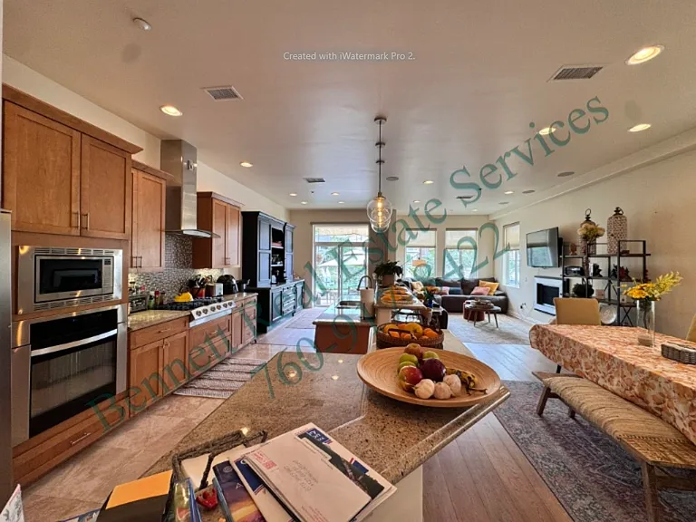 4527 Cove Dr #101 — Photo 5