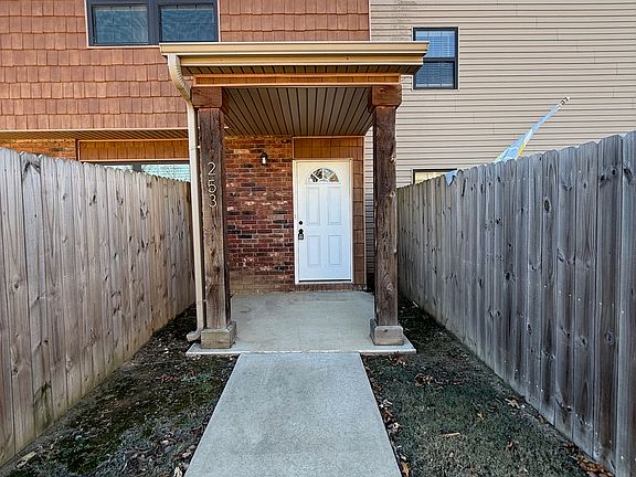 5th image of 255 W Ecology Dr