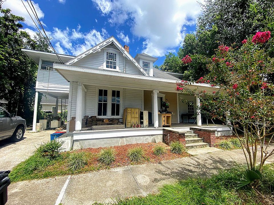 1st image of 110 NW 4th Ave