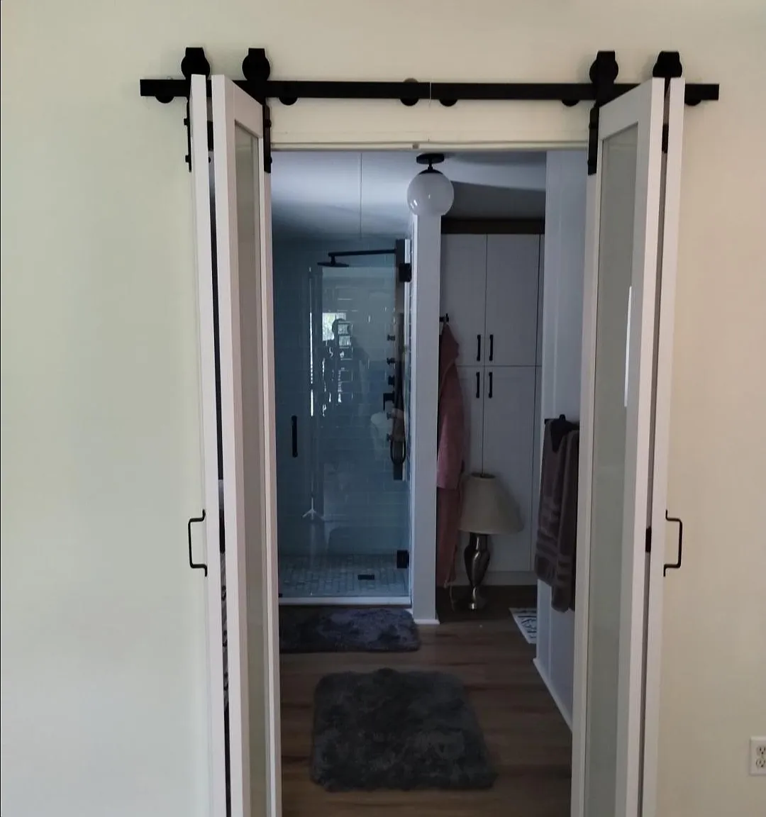 3 bed, 960 sqft, $1,800 — Photo 3