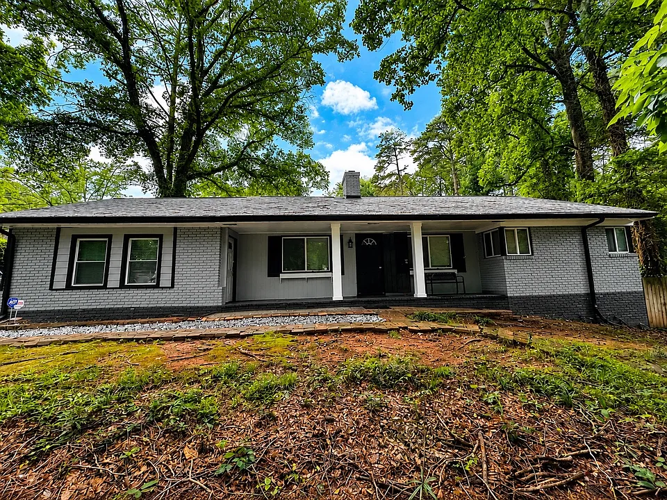 1433 Centra Villa Dr SW