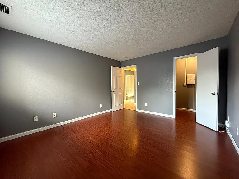 13375 Arbor Pointe Cir #101 — Photo 9