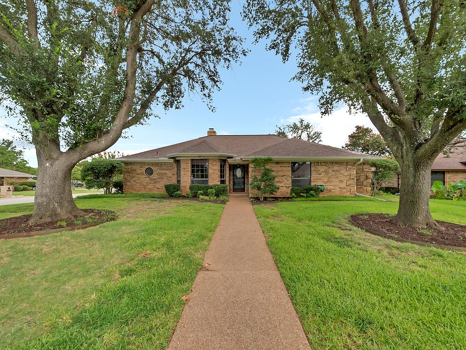 1st image of 3608 Woodhaven Ct