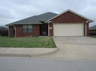 4921 Travertine Dr, Ardmore, OK 73401