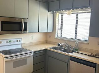 640 E Hawkeye Ave APT 2, Turlock, CA 95380