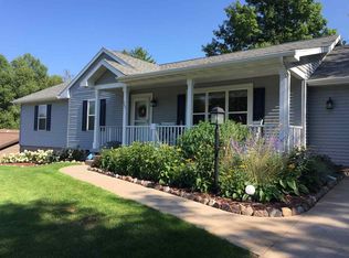 483 Stone Quarry Dr, Marquette, MI 49855