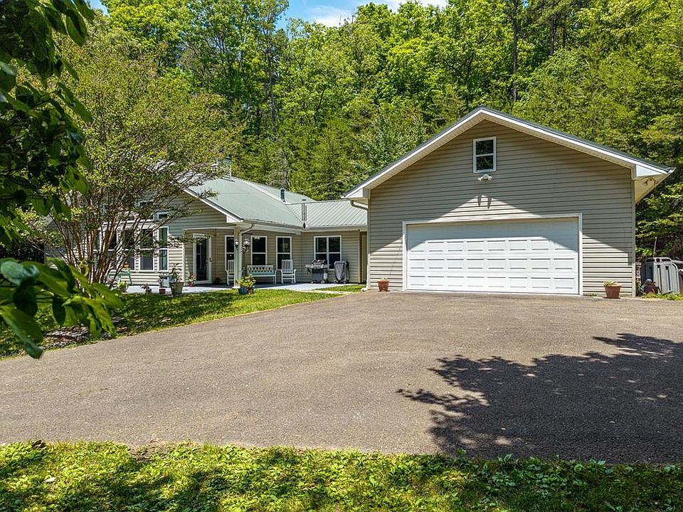 1st image of 9121 Roy Rd