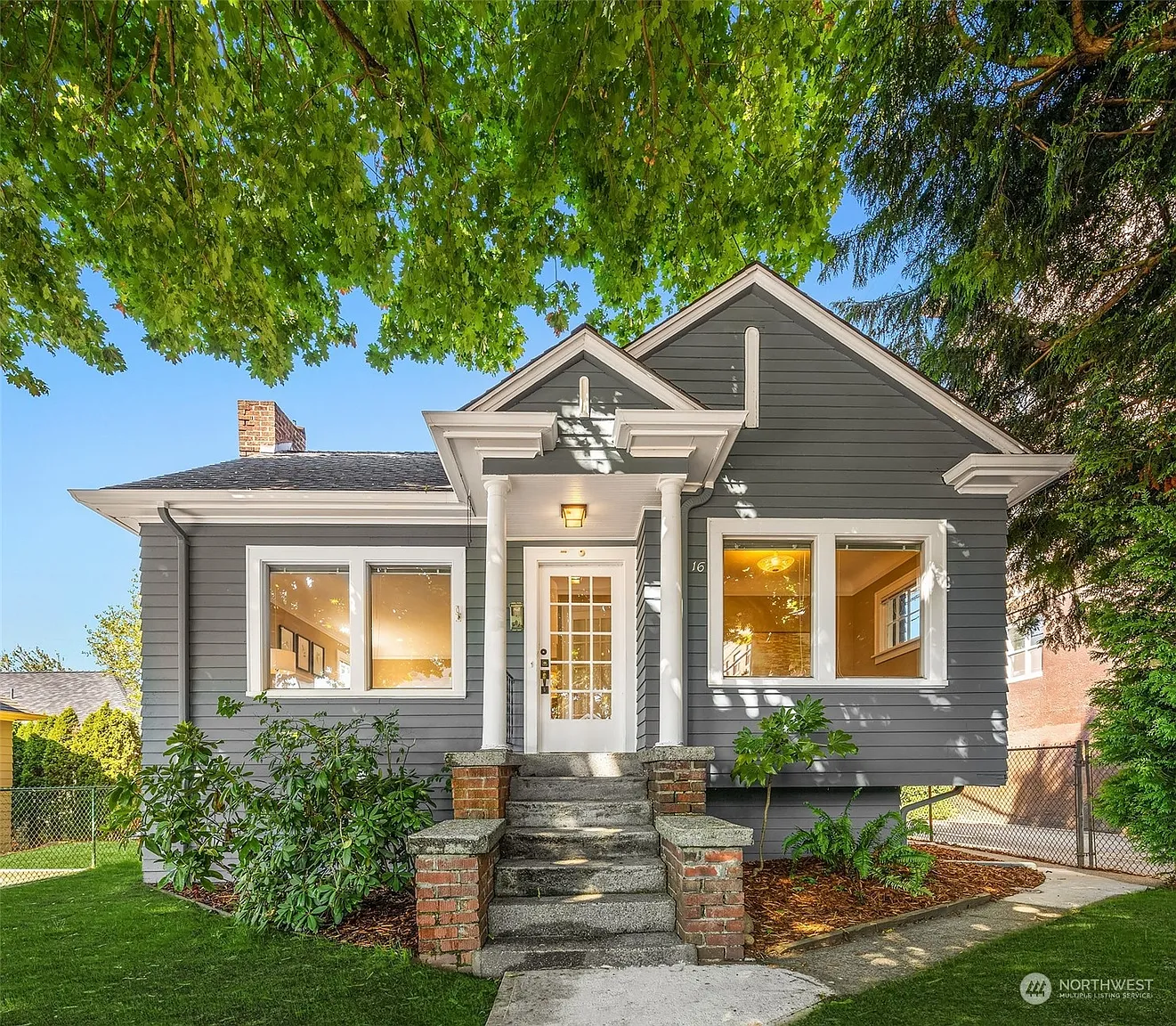 16 W Garfield Street photo 1