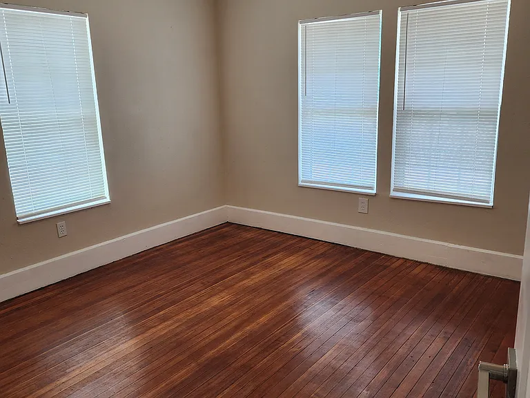 603 S Western Ave #1 — Photo 8