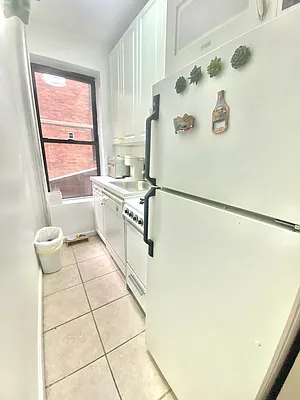 Rented by Corcoran | media 7