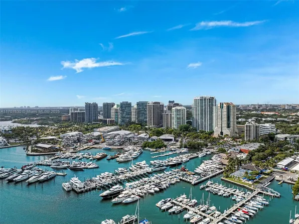 2627 Bayshore Dr #606, Miami, FL 33133