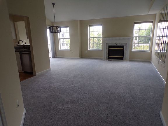 5th image of 5947 Founders Hill Dr Unit 302