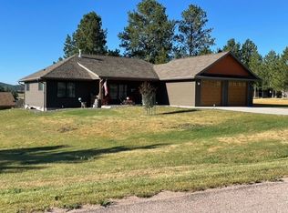 103 Hayloft Ct, Custer, SD 57730