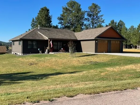 103 Hayloft Ct, Custer, SD 57730