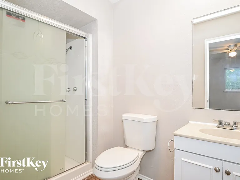 4906 Stagecoach Ln — Photo 11