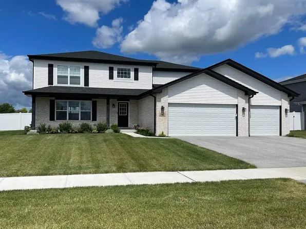 1354 Clifton Ave, Beecher, IL 60401