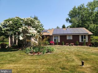 223 Owl Hill Rd, Lititz, PA 17543