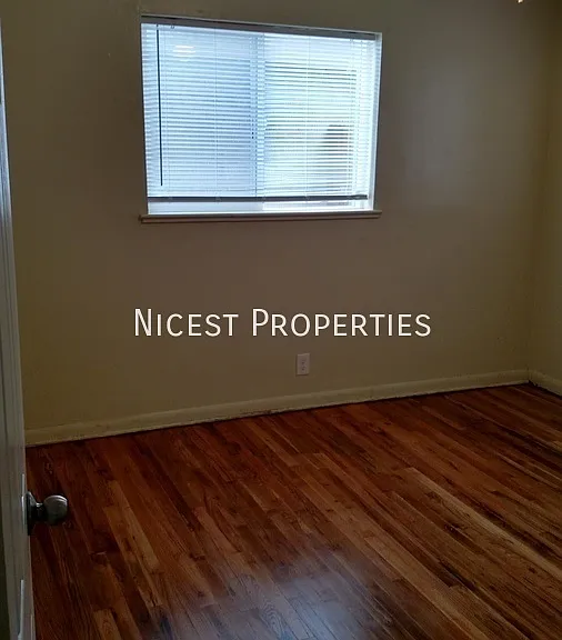 9000 E Montview Blvd #1 — Photo 11
