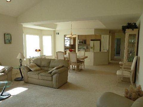 5th image of 522 Highland Ct