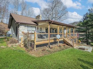 2843 Hyder Mountain Rd, Clyde, NC 28721
