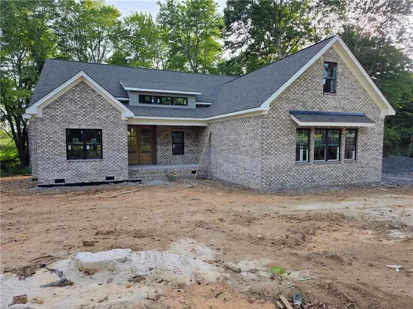 8481 Southard Rd, Stokesdale, NC 27357