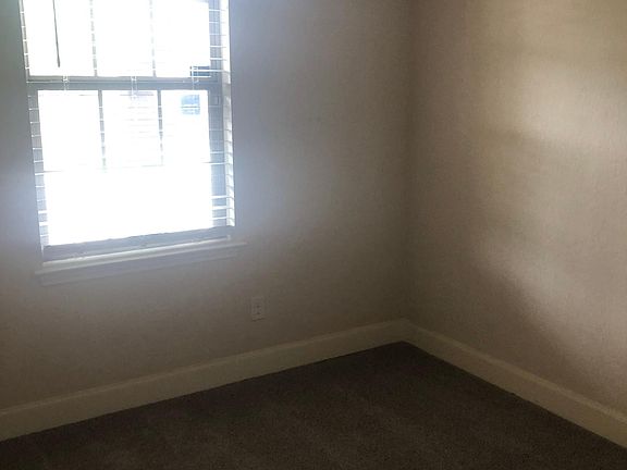 4th image of 5042 Segovia Way