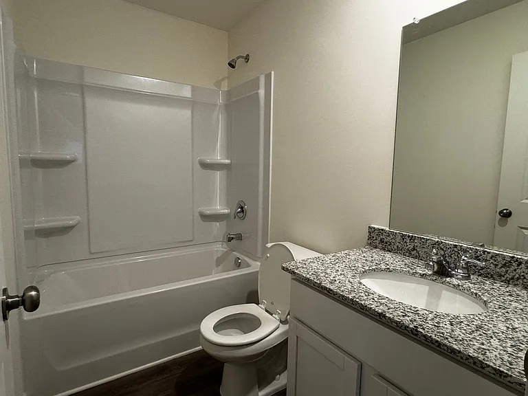 249 Isabella Way — Photo 16