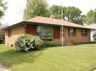 6101 W Hustis St, Milwaukee, WI 53223