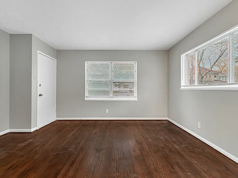 4916 Worth St #1 — Photo 13