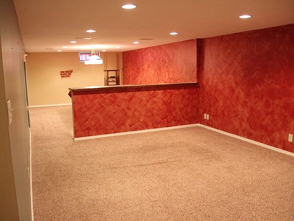 4th image of 5569 Meadowood Dr