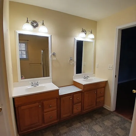 18 Greystone Dr — Photo 24