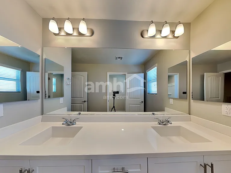 20727 W Stone Hill Rd — Photo 17
