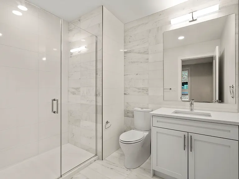 301 Border St #402 — Photo 14