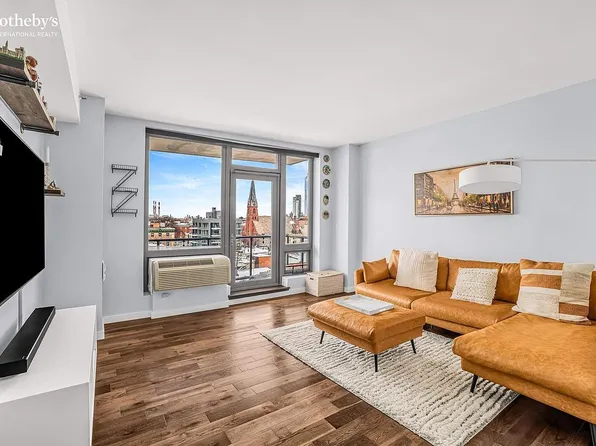 549 Borden Ave APT 7F, Long Island City, NY 11101