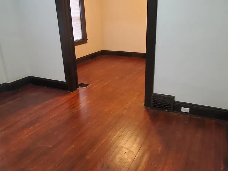 3807 John Ave #1 — Photo 2