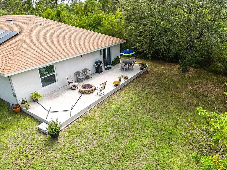 15509 Alsace Cir — Photo 43