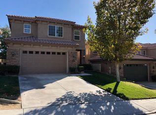 16123 Maricopa Ln, Apple Valley, CA 92307