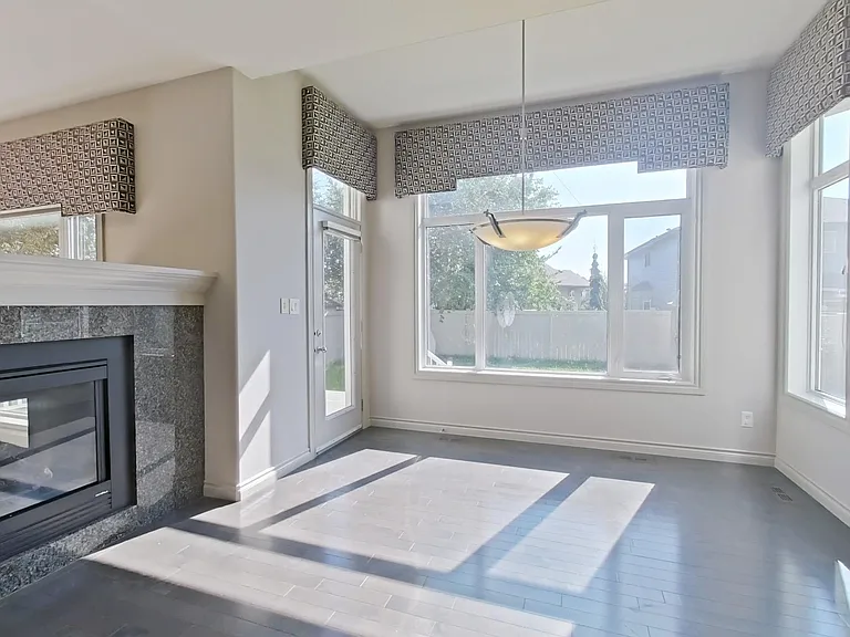 6162 Maynard Cres NW — Photo 6