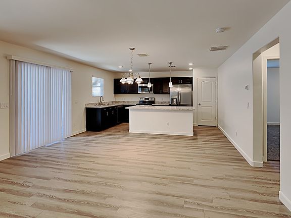 4th image of 16615 W Jenan Dr