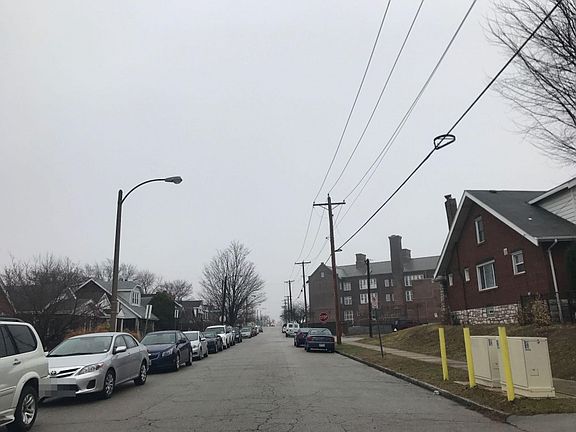 5th image of 2624 Sulphur Ave