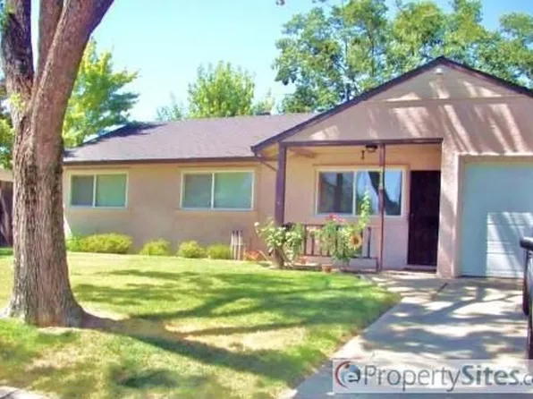 6113 Sunday Dr, North Highlands, CA 95660