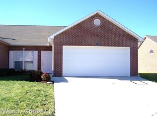 7373 Long Shot Ln, Knoxville, TN 37918