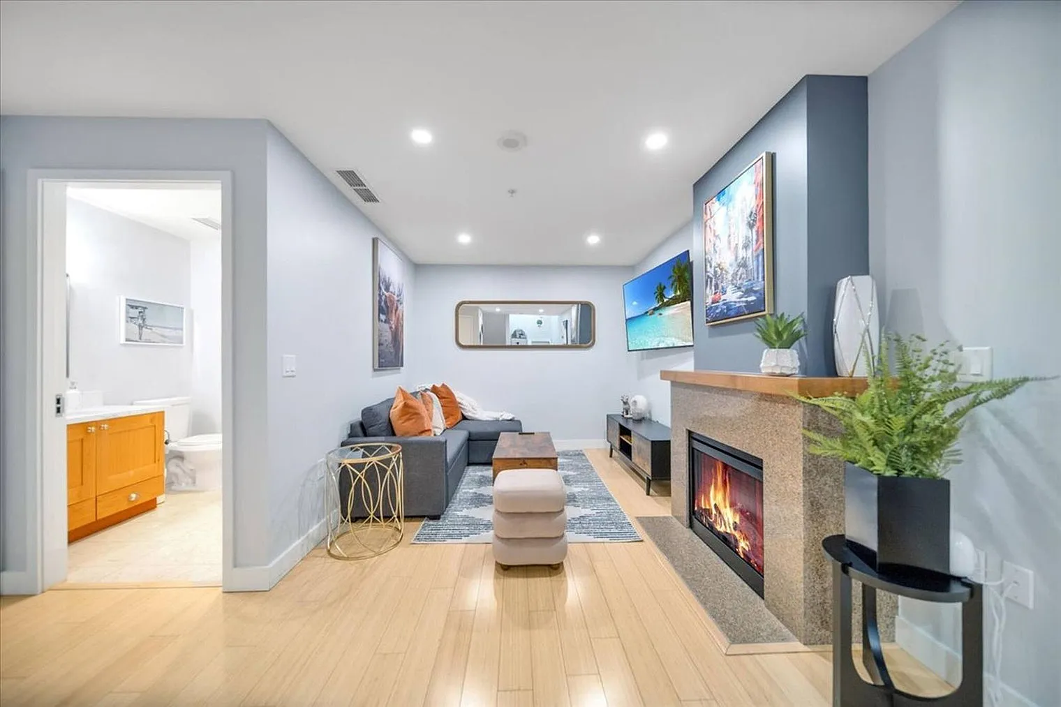 1 bed, 1.0 bath, 839 sqft, $6,290 — Photo 1