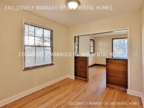 5th image of 402 Golfair Blvd
