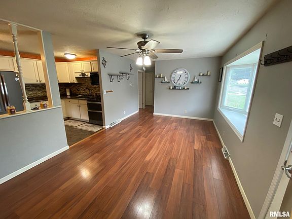 2nd image of 2027 Windsor St