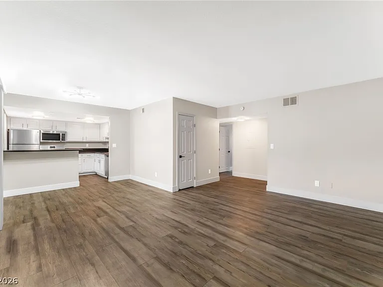 5317 Indian River Dr #295 — Photo 5