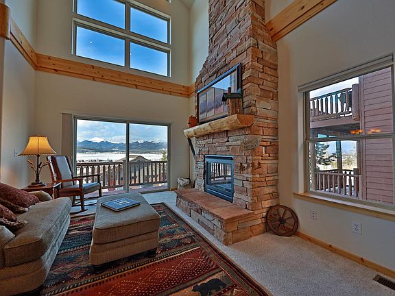 2nd image of 904 Wapiti Dr #1A