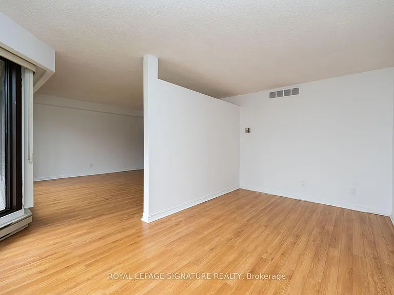 65 Harbour Sq #2109 — Photo 17