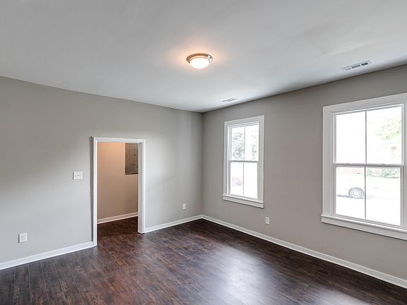 4th image of 2112 Newbourne St
